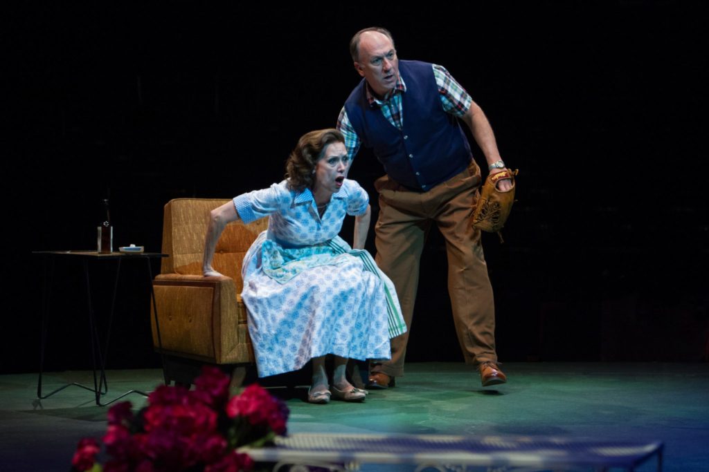 Lynne Wintersteller as Meg Boyd and Jeff Howell as Joe Boyd in Damn Yankees produced by Music Circus