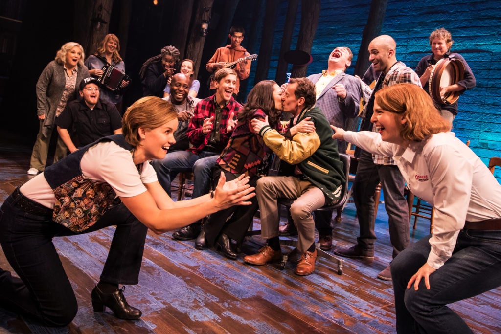 Company of COME FROM AWAY presented by Broadway On Tour September 20 – 25, 2022 at Safe Credit Union Performing Arts Center. Photo by Matthew Murphy.