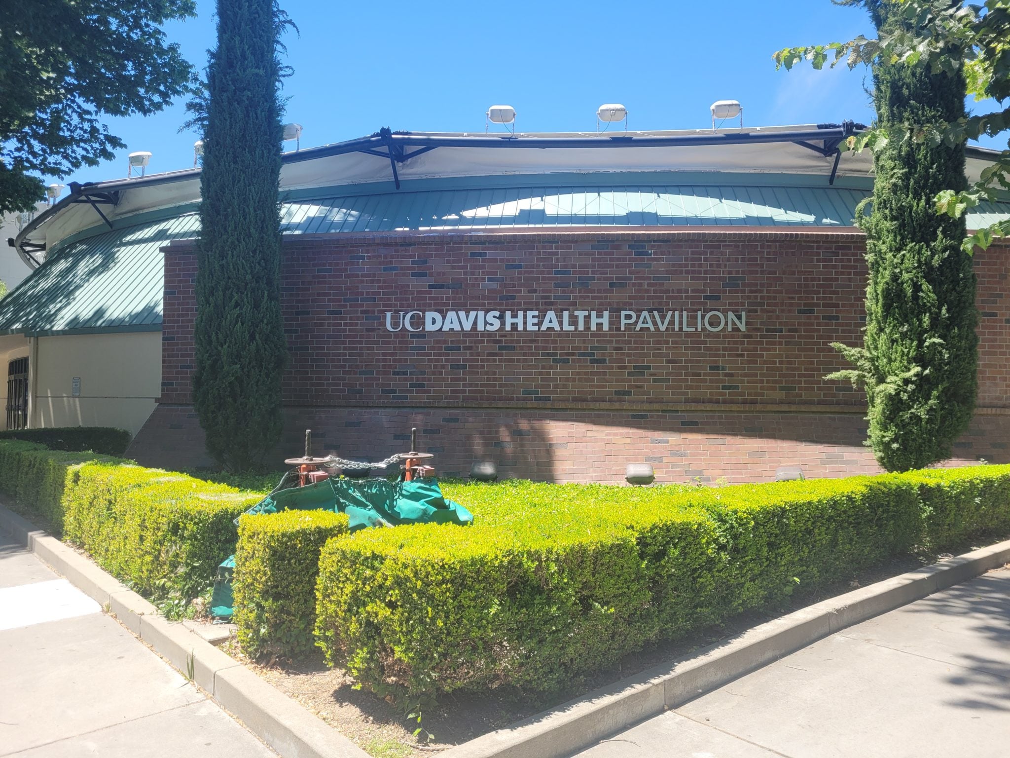 UC Davis Health Pavilion Broadway Sacramento