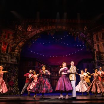 The cast of the National Tour of TOOTSIE. Photo by Evan Zimmerman for MurphyMade.