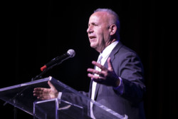 Mayor Darrell Steinberg at the Broadway Sacramento Gala May 7, 2022