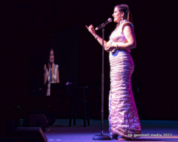 Stephanie J. Block at the Broadway Sacramento Gala May 7, 2022